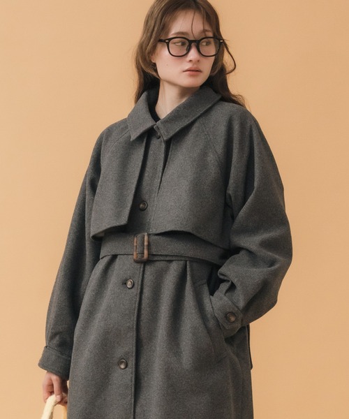 HEILIS(ヘイリス)の「アレンジカラーシングルロングCT / コート アウター ジャケット ロング丈 2WAY ベルト ブラウン ベージュ チャコールグレー グレー韓国 ノームコア オフィスカジュアル アウター 冬服(ステンカラーコート・レディース・ブラウン/チャコールグレー・FREE)」の11枚目の写真