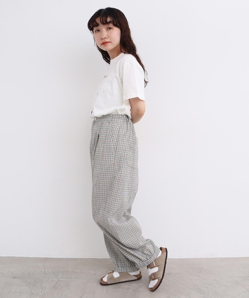 l'atelier du savon(アトリエドサボン)の「やさしいチェック 裾しぼりパンツ(その他パンツ・レディース・ベージュ・FREE)」の13枚目の写真
