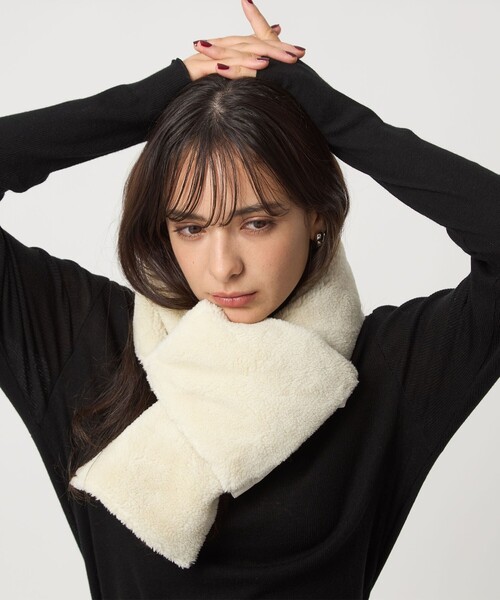 TAION（タイオン）の「【別注】＜TAION＞ダウンボア マフラー（マフラー・レディース・モカ/オフホワイト/ブラック・FREE）」の20枚目の写真