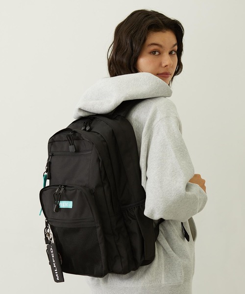 MILKFED.(ミルクフェド)の「【23L】W ZIP BACKPACK LtGREEN【PC収納可・A4サイズ・WEB限定】(バックパック/リュック・レディース・ブラック・ONE SIZE)」の20枚目の写真