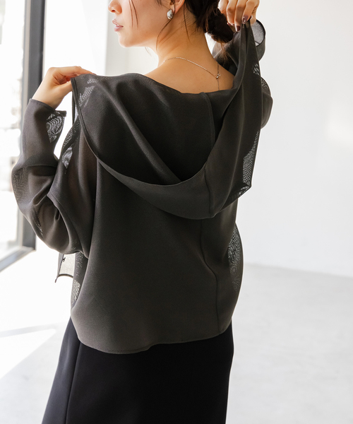 ノーブル　今季完売　ブリーズメッシュショートフードブラウス ノーブル NOBLE 《追加予約》ブリーズメッシュショートフード