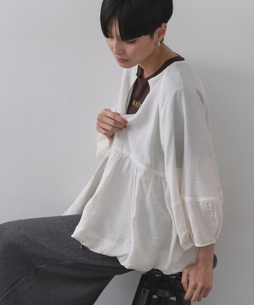 OPAQUE.CLIP(オペークドットクリップ)の「シアーバルーンペプラムブルゾン【洗える】(ブルゾン・レディース・ブラック/アイボリー/ダークブラウン・42/40/38)」の1枚目の写真