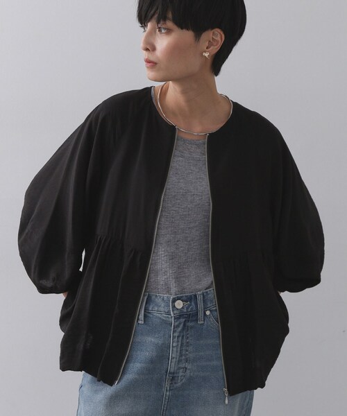 OPAQUE.CLIP(オペークドットクリップ)の「シアーバルーンペプラムブルゾン【洗える】(ブルゾン・レディース・ブラック/アイボリー/ダークブラウン・42/40/38)」の8枚目の写真