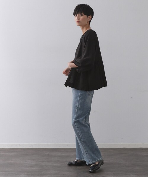 OPAQUE.CLIP(オペークドットクリップ)の「シアーバルーンペプラムブルゾン【洗える】(ブルゾン・レディース・ブラック/アイボリー/ダークブラウン・42/40/38)」の10枚目の写真