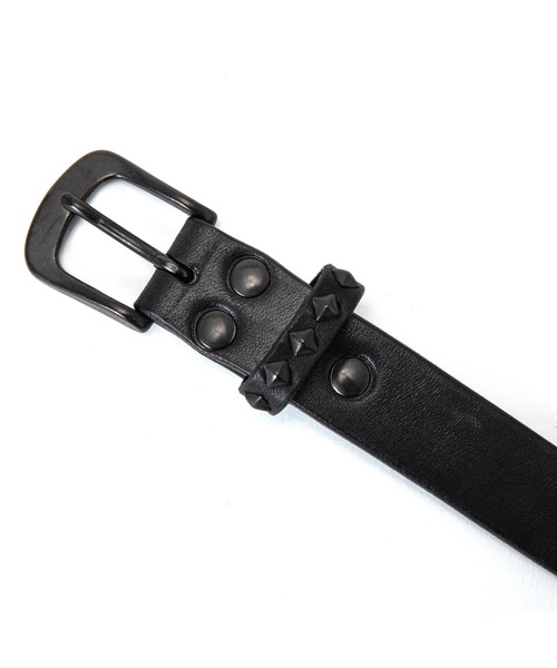 CALEE(キャリー)の「BLACK STUDS LEATHER NARROW BELT<EXCLUSIVE>(ベルト・メンズ・ブラック×ブラック・MEDIUM/LARGE/X-LARGE/SMALL)」の3枚目の写真