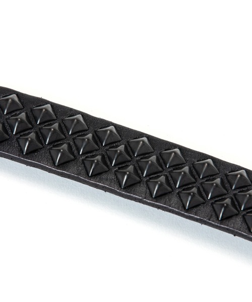 CALEE(キャリー)の「BLACK STUDS LEATHER NARROW BELT<EXCLUSIVE>(ベルト・メンズ・ブラック×ブラック・MEDIUM/LARGE/X-LARGE/SMALL)」の5枚目の写真