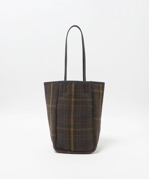 Steven Alan（スティーブンアラン）の「＜AMIACALVA＞OILED COTTON WOOL TOTE M/バッグ（ショルダーバッグ・レディース・ブラック・FREE）」の3枚目の写真