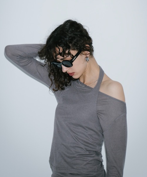 HANNE(アン)の「ホルターレイヤードシアーロンTEE(Tシャツ/カットソー・レディース・グレー/ブラック・FREE)」の6枚目の写真