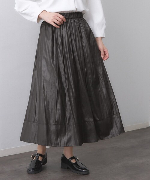 セール】レザーライクタックフレアスカート【洗濯機洗い可】（スカート
