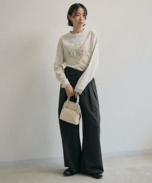 Paradise Picnic(パラダイスピクニック)の「cloche レースパッチロゴロンT(Tシャツ/カットソー・レディース・ホワイト/ベージュ/ブラック・FREE)」の6枚目の写真