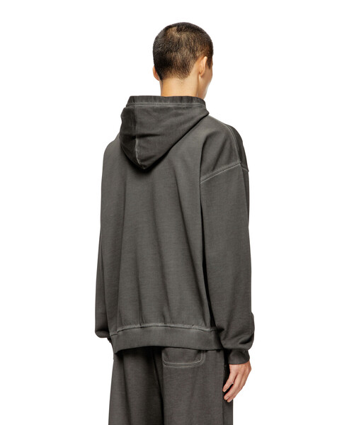 DIESEL(ディーゼル)の「メンズ コットンプルオーバーパーカー S-BOXT-HOOD-T4(パーカー・メンズ・ブラック・LARGE/XXX-LARGE/MEDIUM/SMALL/X-SMALL/X-LARGE/XX-LARGE)」の2枚目の写真