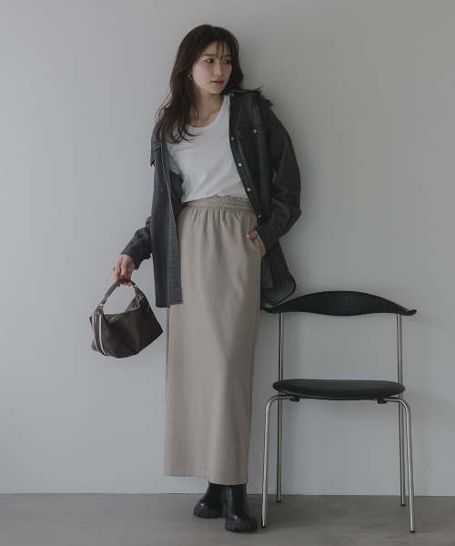 slattgir(スラットジール)の「高身長 ストレートスウェットスカート(セットアップ対応)(トールサイズ)Essenave(スカート・レディース・グレイッシュベージュ/ネイビー・TLL/T3L/T4L/T5L/TM/TL)」の4枚目の写真