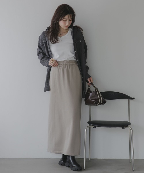 slattgir(スラットジール)の「高身長 ストレートスウェットスカート(セットアップ対応)(トールサイズ)Essenave(スカート・レディース・グレイッシュベージュ/ネイビー・TLL/T3L/T4L/T5L/TM/TL)」の5枚目の写真