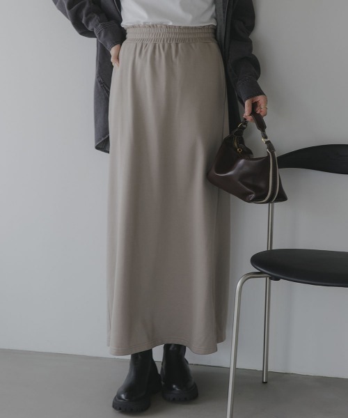 slattgir(スラットジール)の「高身長 ストレートスウェットスカート(セットアップ対応)(トールサイズ)Essenave(スカート・レディース・グレイッシュベージュ/ネイビー・TLL/T3L/T4L/T5L/TM/TL)」の7枚目の写真