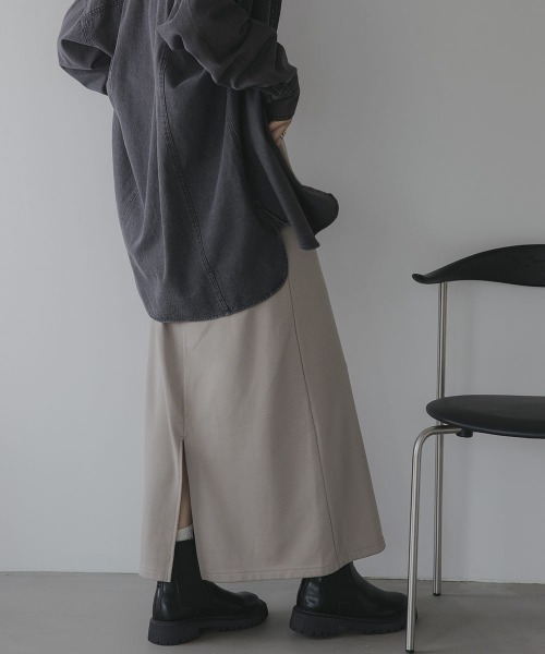slattgir(スラットジール)の「高身長 ストレートスウェットスカート(セットアップ対応)(トールサイズ)Essenave(スカート・レディース・グレイッシュベージュ/ネイビー・TLL/T3L/T4L/T5L/TM/TL)」の8枚目の写真