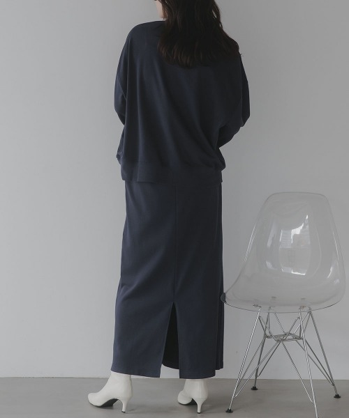 slattgir(スラットジール)の「高身長 ストレートスウェットスカート(セットアップ対応)(トールサイズ)Essenave(スカート・レディース・グレイッシュベージュ/ネイビー・TLL/T3L/T4L/T5L/TM/TL)」の18枚目の写真