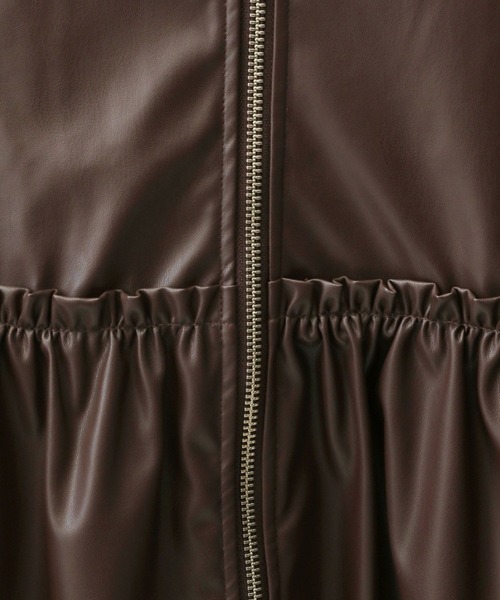 LEPSIM（レプシィム）の「ギャザーWZIPベスト2　591362（ベスト・レディース・ブラック/ブラウン/グレイッシュベージュ/カーキ・FREE/TALL）」の17枚目の写真