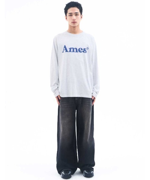 AMESWORLDWIDE(アメスワールドワイド)の「A'GEM/9 × .kom 『AMESWORLDWIDE/アメスワールドワイド』 BASIC LOGO LONGSLEEVE TEE/ベーシック ロゴ長袖Tシャツ(Tシャツ/カットソー・レディース・チャコールグレー/ライトグレー/ホワイト・M/S)」の19枚目の写真