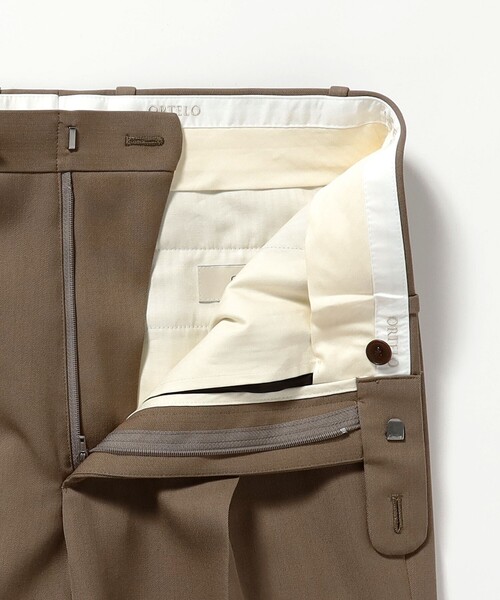 BEAMS F(ビームスエフ)の「【別注】ORTELO / シューカット 1プリーツ ウールサージ スラックス(その他パンツ・メンズ・チャコールグレー/ベージュ・46/48/50/44)」の6枚目の写真