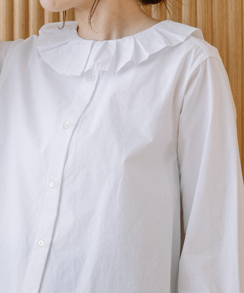 POU DOU DOU（プードゥドゥ）の「ランダムプリーツカラーシャツ（シャツ/ブラウス・レディース・オフホワイト/ベージュ/ダークブラウン・M）」の19枚目の写真