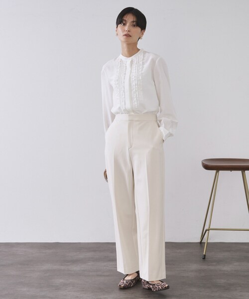 OPAQUE.CLIP(オペークドットクリップ)の「フロントフリルブラウス【洗濯機OK】(シャツ/ブラウス・レディース・ブルー/ブラック/ホワイト・38/40/42)」の5枚目の写真