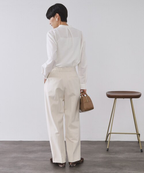 OPAQUE.CLIP(オペークドットクリップ)の「フロントフリルブラウス【洗濯機OK】(シャツ/ブラウス・レディース・ブルー/ブラック/ホワイト・38/40/42)」の9枚目の写真