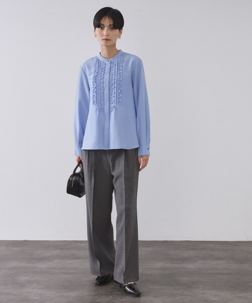 OPAQUE.CLIP(オペークドットクリップ)の「フロントフリルブラウス【洗濯機OK】(シャツ/ブラウス・レディース・ブルー/ブラック/ホワイト・38/40/42)」の13枚目の写真