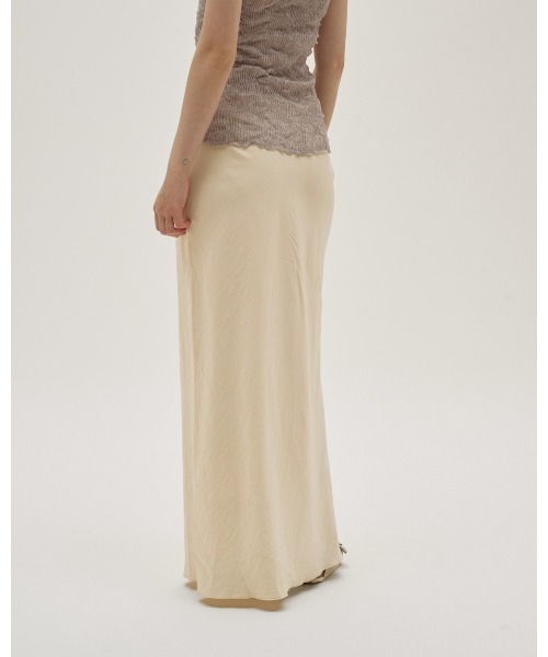 TODAYFUL（トゥデイフル）の「Washer Pencil Skirt（スカート・レディース・バーガンディー/アイボリー/ブラック・36inch/38inch）」の18枚目の写真