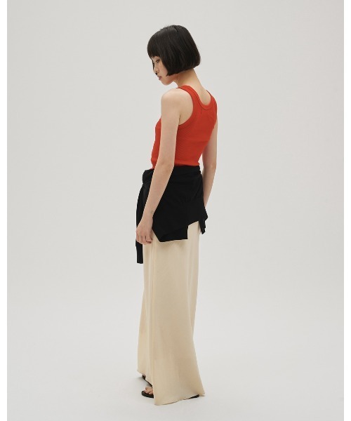 TODAYFUL（トゥデイフル）の「Washer Pencil Skirt（スカート・レディース・バーガンディー/アイボリー/ブラック・36inch/38inch）」の16枚目の写真