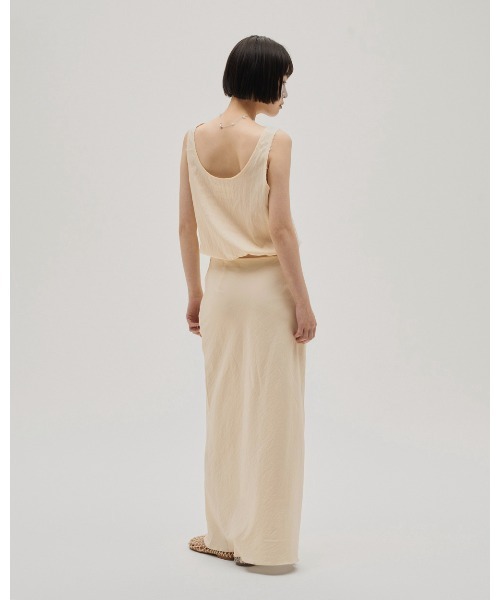 TODAYFUL（トゥデイフル）の「Washer Pencil Skirt（スカート・レディース・バーガンディー/アイボリー/ブラック・36inch/38inch）」の10枚目の写真