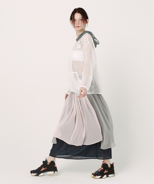 bedsidedrama（ベットサイドドラマ）の「Mirage Layer Skirt（スカート・レディース・グレー/ブラック・1）」の9枚目の写真