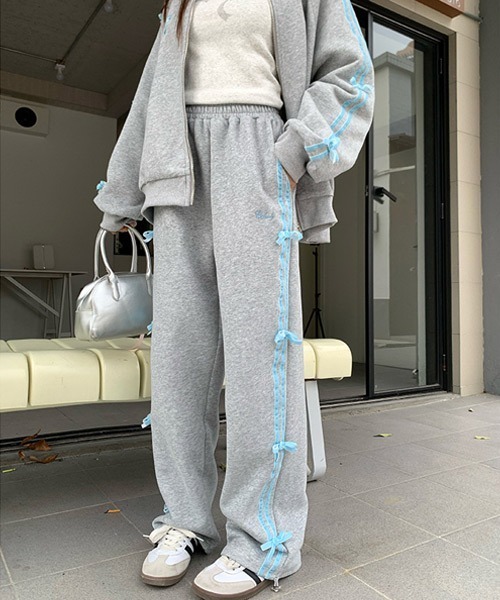 セール】サイドラインリボン刺繍スウェットブルゾン＆パンツ
