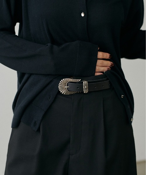 LARUTA（ラルータ）の「【LARUTA】ウエスタンレザーベルト（ベルト・レディース・ブラウン/ブラック・FREE）」の2枚目の写真