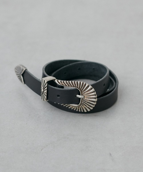 LARUTA（ラルータ）の「【LARUTA】ウエスタンレザーベルト（ベルト・レディース・ブラウン/ブラック・FREE）」の5枚目の写真