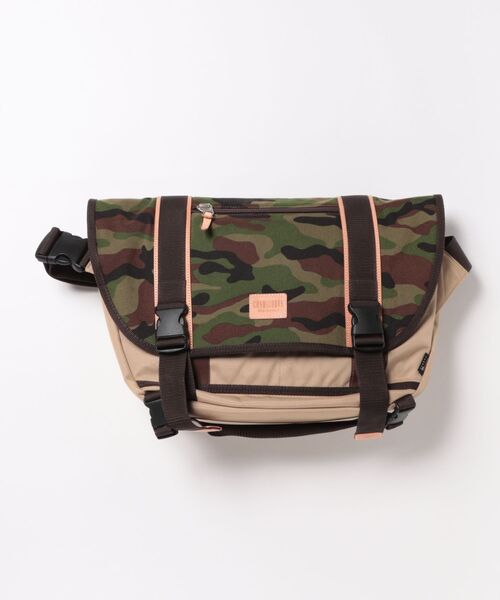 MAKAVELIC(マキャベリック)の「【RES】【MAKAVELIC】COSMICDAYS MESSENGER BAG(ショルダーバッグ・メンズ・その他・FREE)」の1枚目の写真