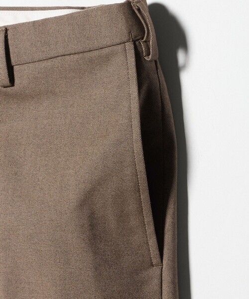 UNITED ARROWS(ユナイテッドアローズ)の「TR オックス サイドエクステンド ノープリーツスラックス COMFORT EASY‐MODEL ウォッシャブル ストレッチ(スラックス・メンズ・ベージュ・44/46/50/48)」の11枚目の写真