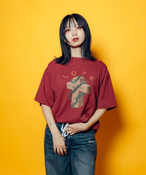 Subciety(サブサエティ)の「【WOMEN】Thorn cross tee(Tシャツ/カットソー・レディース・バーガンディー/ホワイト/ブラック・FREE)」の8枚目の写真