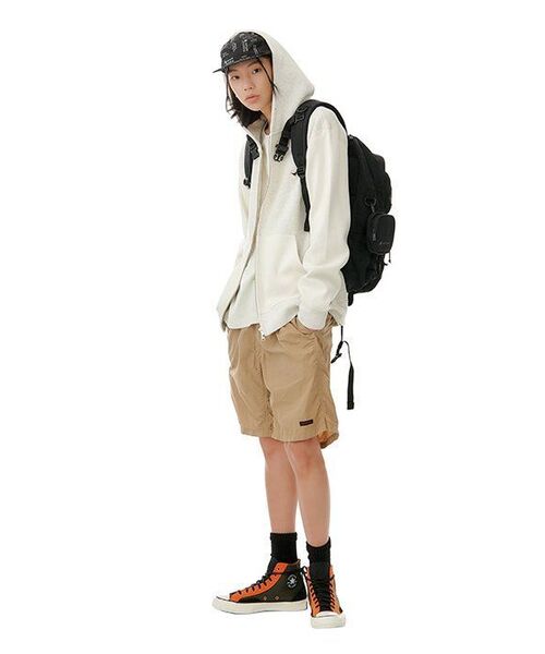 MUSINSA STANDARD（ムシンサスタンダード）の「クルーネック長袖Tシャツ[クリーム]（Tシャツ/カットソー・メンズ・その他・MEDIUM/LARGE/X-LARGE/XX-LARGE/XXX-LARGE/SMALL）」の14枚目の写真