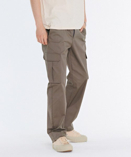 CHASECULT(チェイスカルト)の「男性カーゴ裾ストリングパンツ-CARK2214B08(スウェットパンツ・メンズ・ブラウン・70/76/86/82)」の2枚目の写真