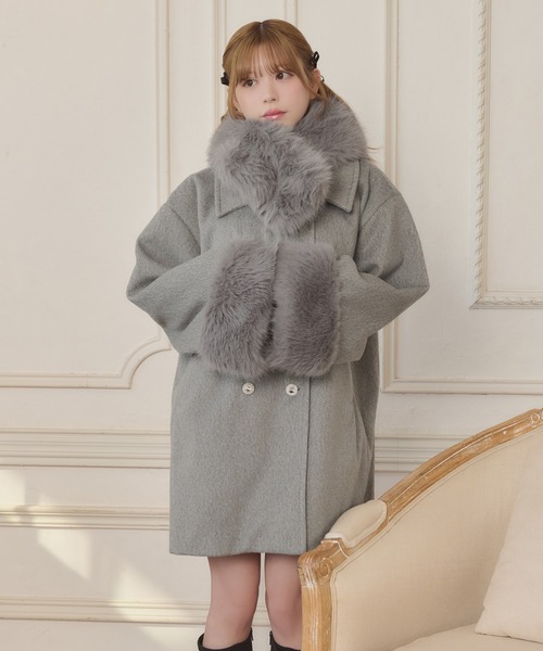 セール】【8周年記念アイテム】ファー付きティペットコート【ZOZOTOWN