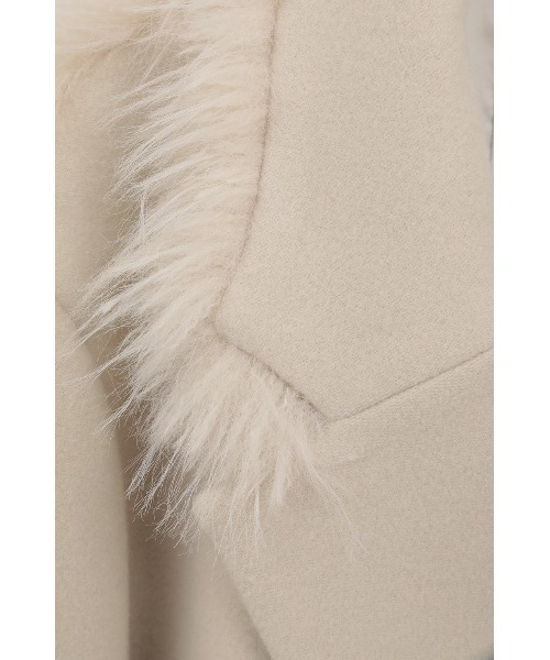CLANE(クラネ)の「FAKE FUR DOCKING OVER COAT(その他アウター・レディース・ライトベージュ・1/2)」の13枚目の写真