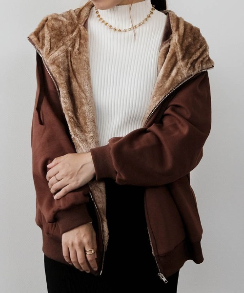 aquagarage（アクアガレージ）の「極暖裏ボアパーカー（パーカー・レディース・ブラック/グレー/ブラウン・FREE）」の5枚目の写真