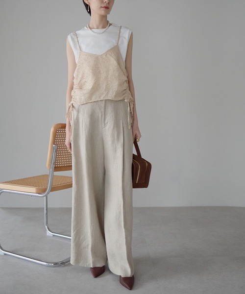 each（イーチ）の「サイドドロストキャミビスチェ（その他トップス・レディース・オフホワイト/ブラック/ベージュ・FREE）」の18枚目の写真