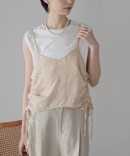 each（イーチ）の「サイドドロストキャミビスチェ（その他トップス・レディース・オフホワイト/ブラック/ベージュ・FREE）」の15枚目の写真