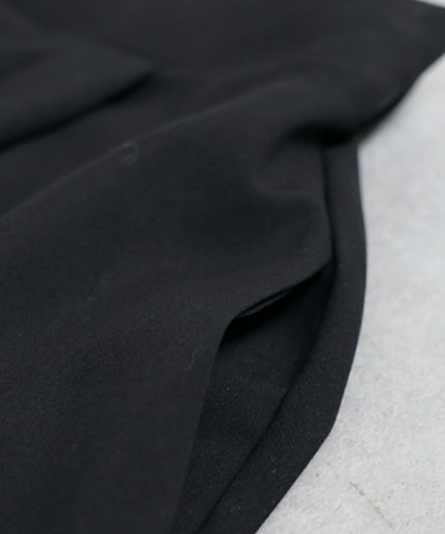 antiqua(アンティカ)の「切替 配色 アシンメトリー ロングスカート(スカート・レディース・ブラック・ONESIZE)」の9枚目の写真