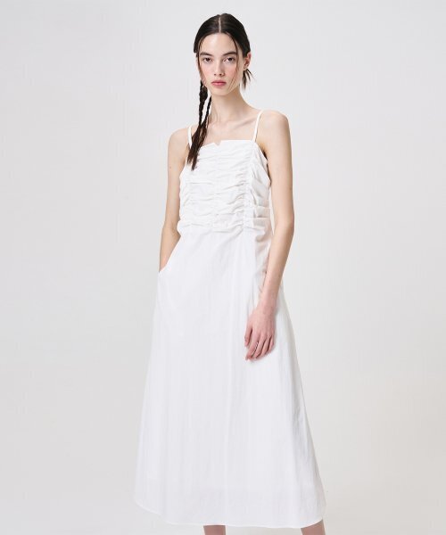 ETMON(エトモン)の「Slip Heart Neck Shirring Dress, White(ワンピース・レディース・その他・MEDIUM/SMALL)」の4枚目の写真