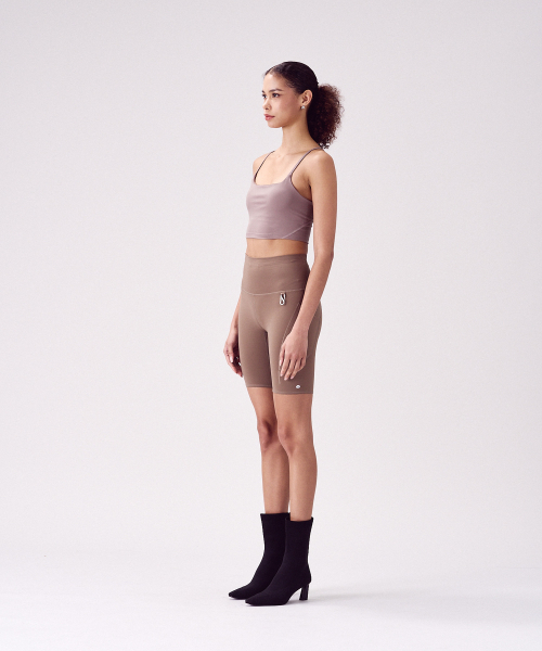 Trail Shorts - Almond