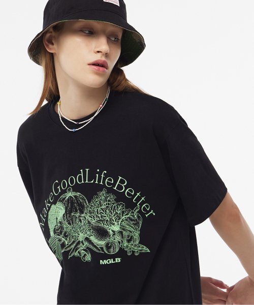 MATCHGLOBE(マッチグローブ)の「ベジタブルドローイングボックスT(ブラック)(Tシャツ/カットソー・レディース・その他・FREE)」の2枚目の写真