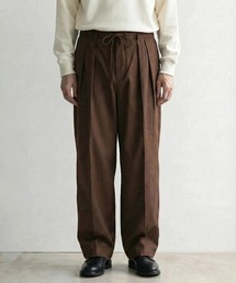 Carhartt WIP（カーハートダブリューアイピー）の「【MAISON CLUB】高密度ツータックツイルパンツ　ワイド　チノパンツ（チノパンツ）」