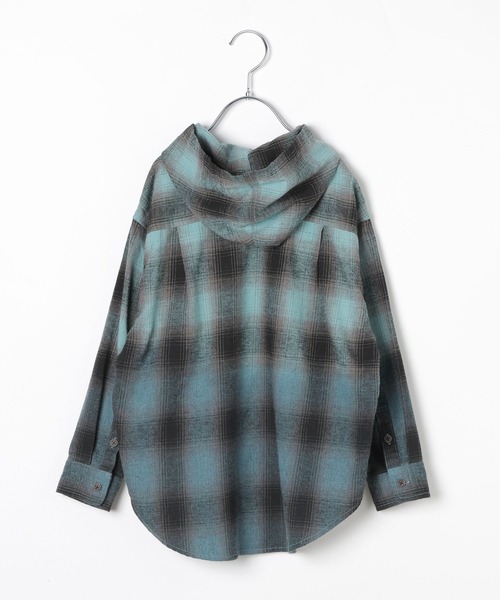 BAYFLOW（ベイフロー）の「[大人顔負け♪フェードカラー]オンブレチェックシャツパーカー(KIDS)（シャツ/ブラウス・キッズ・ブラック/ブルー・110cm/130cm/150cm）」の15枚目の写真